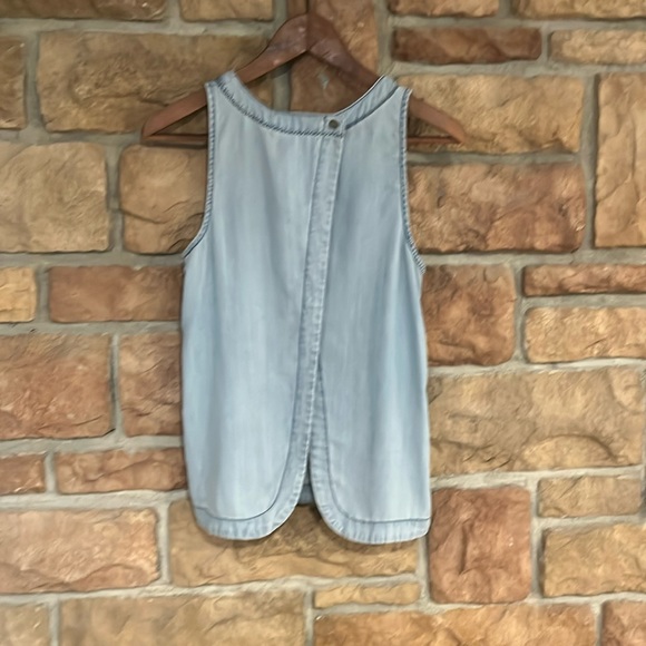 Women’s blouse - Picture 2 of 8